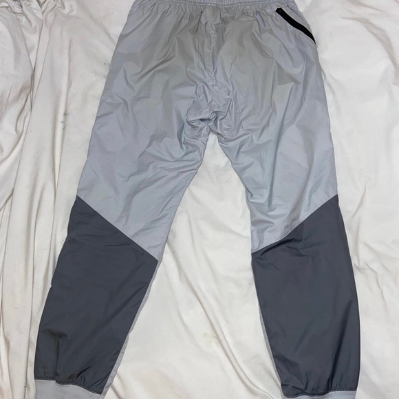 Nike Jogger Pants - Picture 2 of 6